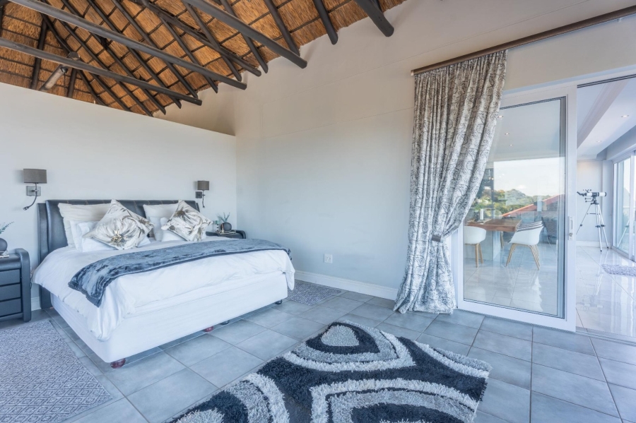 4 Bedroom Property for Sale in Cannon Rocks Eastern Cape